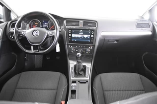 Volkswagen Golf Volkswagen Golf 1.0 TSI Trendline *Navigatie*Carplay*Cruisecontrol* - afbeelding nr 2