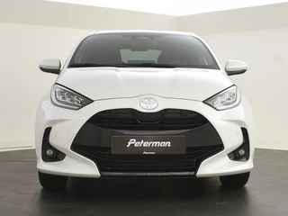 Toyota Yaris Toyota Yaris 1.5 Hybrid 130 Executive | Stuur en Stoelverwarming | PDC V+A | - afbeelding nr 2