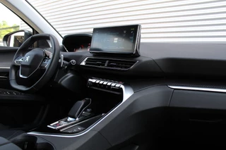 Peugeot 3008 Peugeot 3008 1.6 HYbrid 225 Allure | Navigatie | Led | Bluetooth | Camera | All-Season - afbeelding nr 6