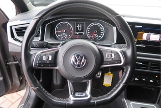 Volkswagen Polo Volkswagen Polo 1.0 TSI 116pk Highline Business 2xR-Line , Beats audio , PDC, Navi, Carplay, LMV, Cruisecontrol. dealer onderhouden. - afbeelding nr 39