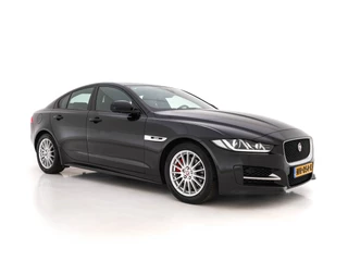 Jaguar XE - 388857495-0