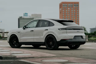 Porsche Cayenne Porsche Cayenne Coupé 3.0 V6 TURBO HYBRIDE S 470pk - afbeelding nr 11
