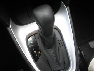 Toyota Yaris Cross Toyota Yaris Cross 1.5 Hybrid Dynamic 11.000km! Winterpack! - afbeelding nr 25