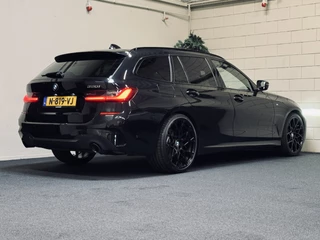 BMW 3 Serie BMW 3 Serie Touring 320i M-Sport | 20