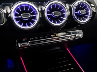 Mercedes-Benz B-Klasse 218Pk Automaat (APPLE CARPLAY, SFEERVERLICHTING, GROOT NAVI, WIDE SCREEN, CAMERA, LEDER, STOELVERWARMING, SPORTSTOELEN, KEYLESS, DAB+, ZWART HEMEL, NIEUWSTAAT) - afbeelding nr 9