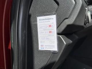 BMW 2 Serie BMW 2-serie Active Tourer 216d High Exe. Ed. | Navi | Leder | HUD | - afbeelding nr 31