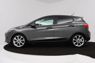 Ford Fiesta Ford Fiesta 1.0 EcoBoost Titanium Business (NAVIGATIE, PARKEERSENSOREN, ACHTERUITRIJCAMERA, CRUISE, NL-AUTO) - afbeelding nr 2