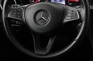 Mercedes-Benz C-Klasse Mercedes-Benz C-klasse 220 CDI AMG | Adaptive cruise | Leder |  Stoelverwarming | Camera | Full LED | Navigatie | Carplay | Park Assist - afbeelding nr 10