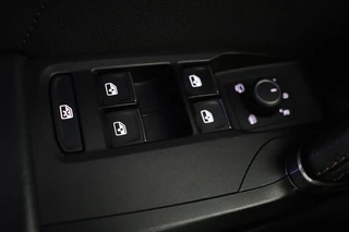 CUPRA Leon CUPRA Leon 1.4 e-Hybrid VZ Performance | Panoramadak | Stoel & stuurverwarming | Carplay | Camera | Adaptive cruise | Keyless | Navigatie | PHEV - afbeelding nr 36
