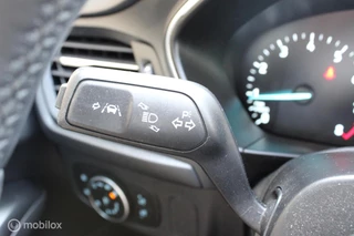 Ford Focus Ford Focus 1.0 EcoBoost 125 PK Titanium Business, Trekhaak, Clima, Donker glas, App connect, Cruise, Clima, Navi, Pdc voor + achter - afbeelding nr 31