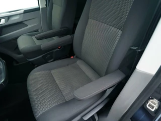Volkswagen Transporter Volkswagen Transporter 2.0 TDI 150pk DSG L2H1 DC Bulli | 20 inch LMV | Spoilerpakket | Virtual cockpit - afbeelding nr 31