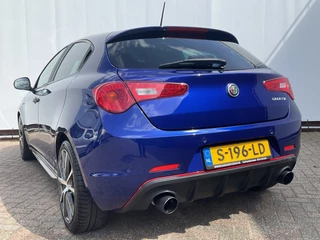 Alfa Romeo Giulietta Alfa Romeo Giulietta 1.750 Turbo 241pk Veloce Automaat Carplay Sport-Stoelen Nav/Cruise Voll.Onderhouden! - afbeelding nr 9