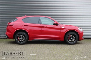 Alfa Romeo Stelvio Alfa Romeo Stelvio 2.9 V6 AWD Quadrifoglio 510 PK - afbeelding nr 3