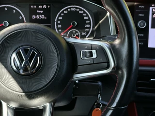Volkswagen Polo Volkswagen Polo 2.0 TSI GTI, NIEUW MODEL, NAVI, AIRCO, CARPLAY, STOELVERWARMING, PARKEERSENSOREN VOOR/ACHTER, LICHTMETAAL 17