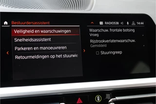 BMW 3 Serie BMW 3 Serie Touring 330i Sport Executive | Sfeer | Sportstoelen - afbeelding nr 19