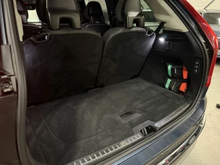 Volvo XC90 Volvo XC90 T8 Recharge AWD Inscription 7P. PANO/LUCHTVERING/TREKHAAK/H&K/360CAMERA/ACC/PILOT-ASSIST/LEER-SPORT/MEMORY/KEYLESS/CARPLAY/STANDKACHEL/PRIVACY/NET GROTE OH BEURT GEHAD!! - afbeelding nr 68