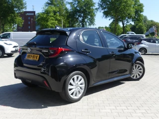 Toyota Yaris Toyota Yaris 1.5 Hybrid Business Plus | Stoelverw | Apple Car-play - afbeelding nr 3