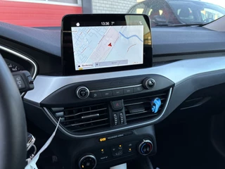 Ford Focus NAVI / CARPLAY / PDC / AIRCO / BLUETOOTH / CRUISE / NL-AUTO - afbeelding nr 6