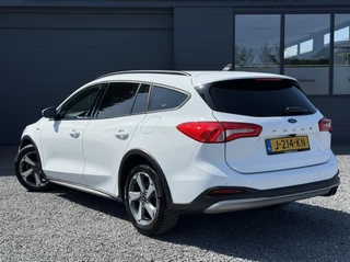Ford Focus Ford Focus Wagon 1.5 EcoBoost Active X Business 2e Eigenaar,Dealer Onderhouden,Automaat,Navi,Camera,Clima,Cruise,Trekhaak,Pdc,Lm Velgen,150pk,Apk tot 09-2026 - afbeelding nr 5
