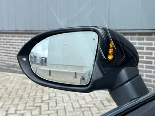 Volkswagen Arteon Volkswagen Arteon 2.0 TSI R-Line 190pk DSG Panodak trekhaak - afbeelding nr 42