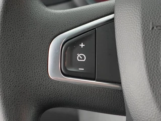 Renault Master Renault Master T35 2.3 dCi 135PK L2H2 Airco Cruise Control Camera Nav PDC V+A Trekhaak 270° Deuren - afbeelding nr 19