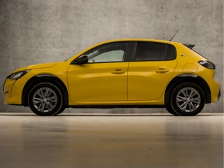 Peugeot e-208 Peugeot e-208 EV Allure Sport 50 kWh Automaat (APPLE CARPLAY, GROOT NAVI, 360 CAMERA, KEYLESS, SPORTSTOELEN, GETINT GLAS, LM VELGEN, LED KOPLAMPEN, NIEUWSTAAT) - afbeelding nr 2