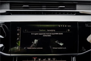 Audi A8 Audi A8 55 TFSI Quattro ProLine Plus B&O Matrix Schuifdak 4Wielsturing 20