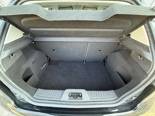 Ford Fiesta Ford Fiesta 1.0 Style 80pk 2016 5deurs / Airco / Led verlichting / 2e eigenaar NAP - afbeelding nr 17