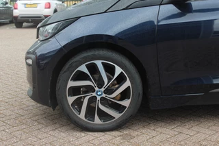 BMW i3 BMW i3 Basis 120Ah 42 kWh / Camera / Navigatie / 19'' / Harman Kardon / Stoelverwarming / Cruise Control / Warmtepomp / Getint glas - afbeelding nr 14