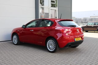 Alfa Romeo Giulietta Alfa Romeo Giulietta 1.4 T IMPRESSION/ORG.NL/GEDOCUMENTEERD/ROSSO.ALFA - afbeelding nr 36