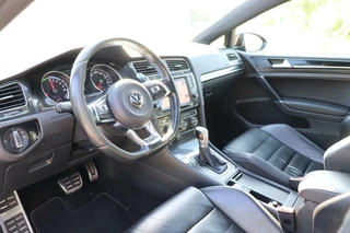 Volkswagen Golf Volkswagen Golf 1.4 TSI GTE  Leder | Panoramadak | 204pk Hybride Power | stoelverwarming adaptive cruise uitstraling! - afbeelding nr 19