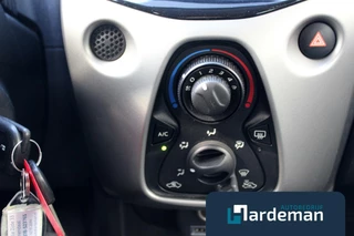 Toyota Aygo Toyota Aygo 1.0 VVT-i x-play Automaat Camera - afbeelding nr 13
