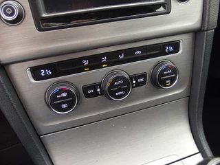 Volkswagen Golf NAVI / CLIMA / PDC / BLUETOOTH / CRUISE / DAB+ / NL-AUTO - afbeelding nr 12