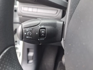 Peugeot 208 Peugeot 208 1.0 VTi LIKE 5Drs /Airco/Cruise/Garantie - afbeelding nr 24