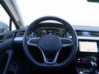Volkswagen Passat Volkswagen Passat Variant 1.4 TSI 218pk PHEV GTE Business | Full LED | Carplay | Camera | Trekhaak - afbeelding nr 24