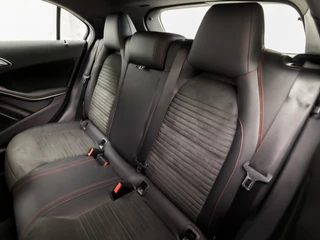 Mercedes-Benz A-Klasse (NAVIGATIE, NAP, LEDER/ALCANTARA, XENON, CRUISE, SPORTSTOELEN, PARKEERSENSOREN, NIEUWE APK, NIEUWSTAAT) - afbeelding nr 15