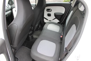 Renault Twingo Renault Twingo 1.0 SCe Collection | Airco | Cruise - afbeelding nr 17