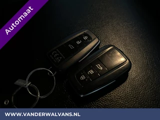 Toyota Land Cruiser Cruisecontrol, Parkeersensoren, Stoelverwarming, Verwarmde voorruit - afbeelding nr 15