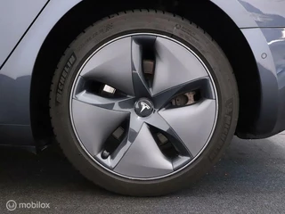 Tesla Model 3 Tesla Model 3 Standard RWD Plus 60 kWh - afbeelding nr 4
