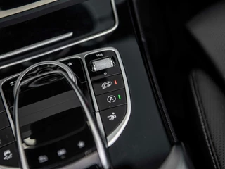 Mercedes-Benz C-Klasse Mercedes C-klasse Cabrio C43 AMG 367PK Speedshift 4MATIC Burmester Stoelkoeling Airscarf Sportuitlaat Memory - afbeelding nr 39
