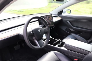 Tesla Model 3 Tesla Model 3 Long Range AWD 75 kWh autopilot dual motor leder panodak dab memory seats stoelverwaming v+a - afbeelding nr 19