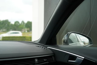 Audi A4 Audi A4 Limousine 1.4 TFSI Sport S line black edition - Dealer onderhouden - Ambiance Sfeerverlichting - Lederen interieur - Stoelverwarming - 3-zone climate control - Keyless start - - afbeelding nr 8