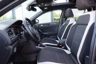 Volkswagen T-Roc Volkswagen T-Roc 1.5 TSI Sport 150pk NAVI, Camera, Schuif/kanteldak, Stoelverwarming - afbeelding nr 5