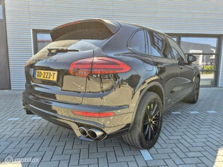 Porsche Cayenne Porsche Cayenne 3.0 S E-Hybrid 21