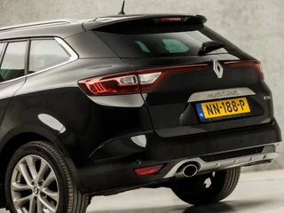 Renault Mégane Estate (GROOT NAVI, DIGITAL COCKPIT, CAMERA, BOSE AUDIO, KEYLESS, KUIPSTOELEN, LED KOPLAMPEN, GETINT GLAS, NIEUWE APK, NIEUWSTAAT) - afbeelding nr 11