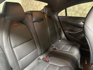 Mercedes-Benz CLA Mercedes-Benz CLA-klasse AMG 45 4MATIC Ambition | Pano | Side assist | Stoelververwarming | 19 inch - afbeelding nr 13