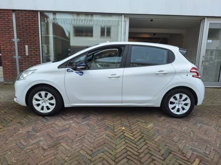 Peugeot 208 Peugeot 208 1.0 VTi LIKE 5Drs /Airco/Cruise/Garantie - afbeelding nr 10