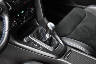 Ford Focus Ford Focus 2.3 RS 350pk | Dealer onderhouden | Milltek | Recaro Schaalstoelen | Camera | Stuurverwarming | - afbeelding nr 12