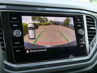 Volkswagen T-Roc Volkswagen T-Roc 1.5 TSI 150PK Automaat Sport | TREKHAAK | CAMERA | CARPLAY | - afbeelding nr 8