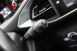 Peugeot 308 Peugeot 308 SW 1.2 PureTech Premium*PANO*ACC*ECC*NAVI* - afbeelding nr 35